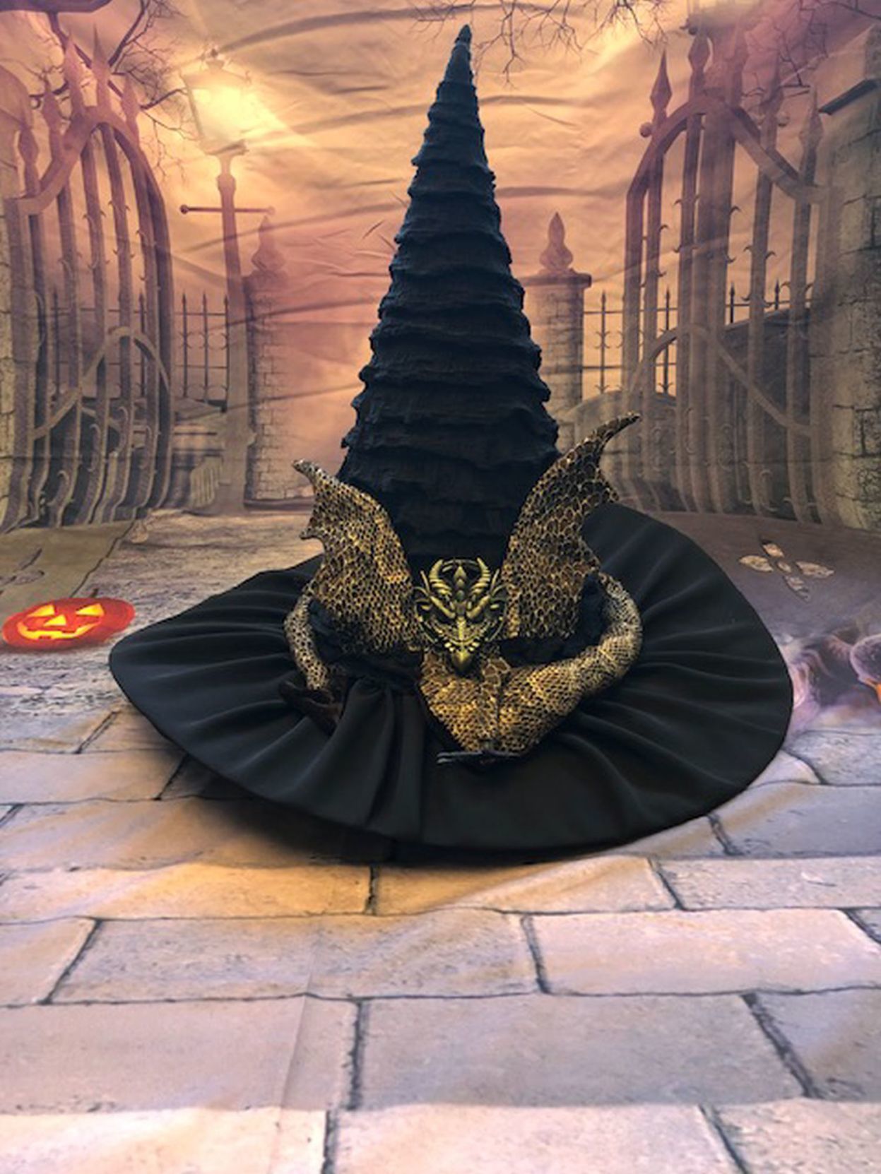 Sequoia Buck Witche's Hat